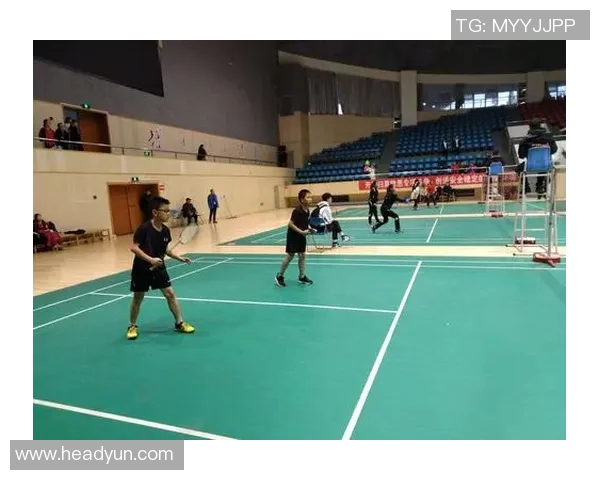 广州羽毛球队在全国锦标赛积分榜上以77分稳居第一名，表现出色引人瞩目